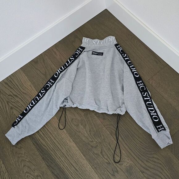 Holland Cooper HC Studio Crop Half Zip Sweat in Heather Gray - Picture 11 of 16